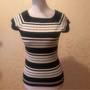 H&M Black and White Striped Short Sleeve Top